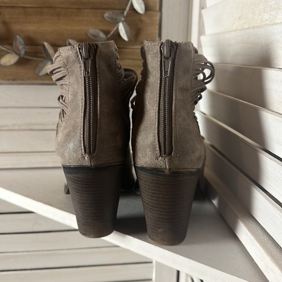 Fergalicious Doe Barley Ankle Bootie Tan - Picture 4 of 7